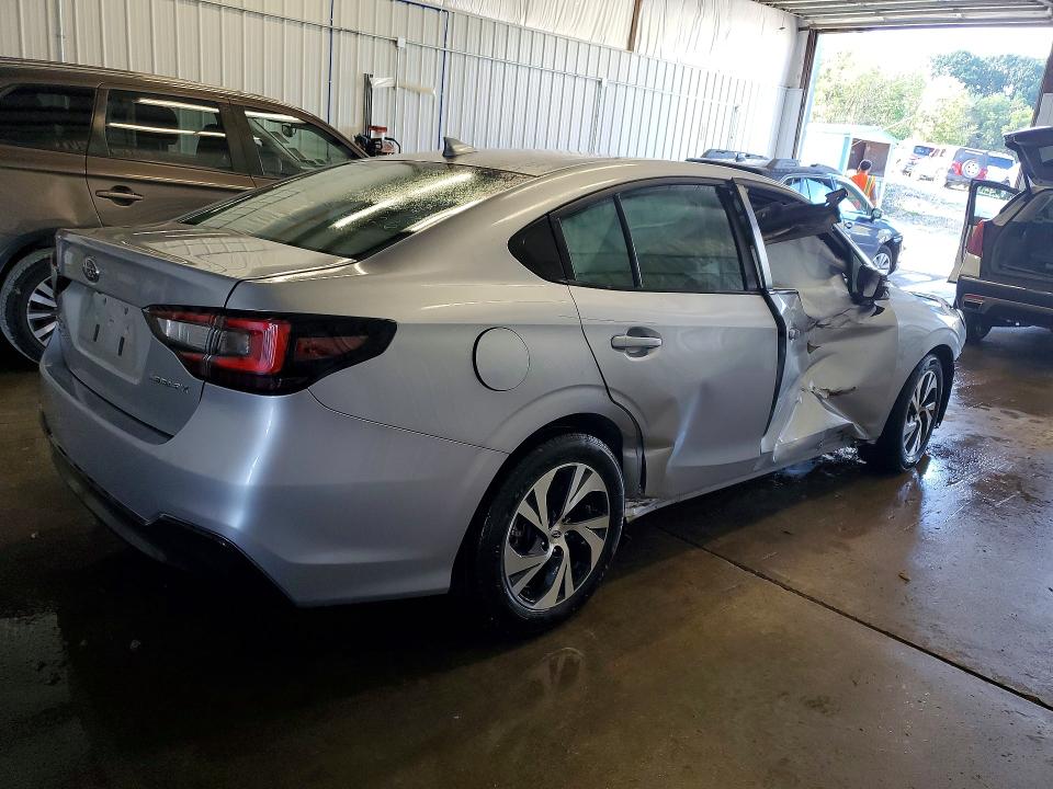 Zdjęcie 3 z aukcji – 2024 SUBARU LEGACY z VIN 4S3BWAF69R3011616