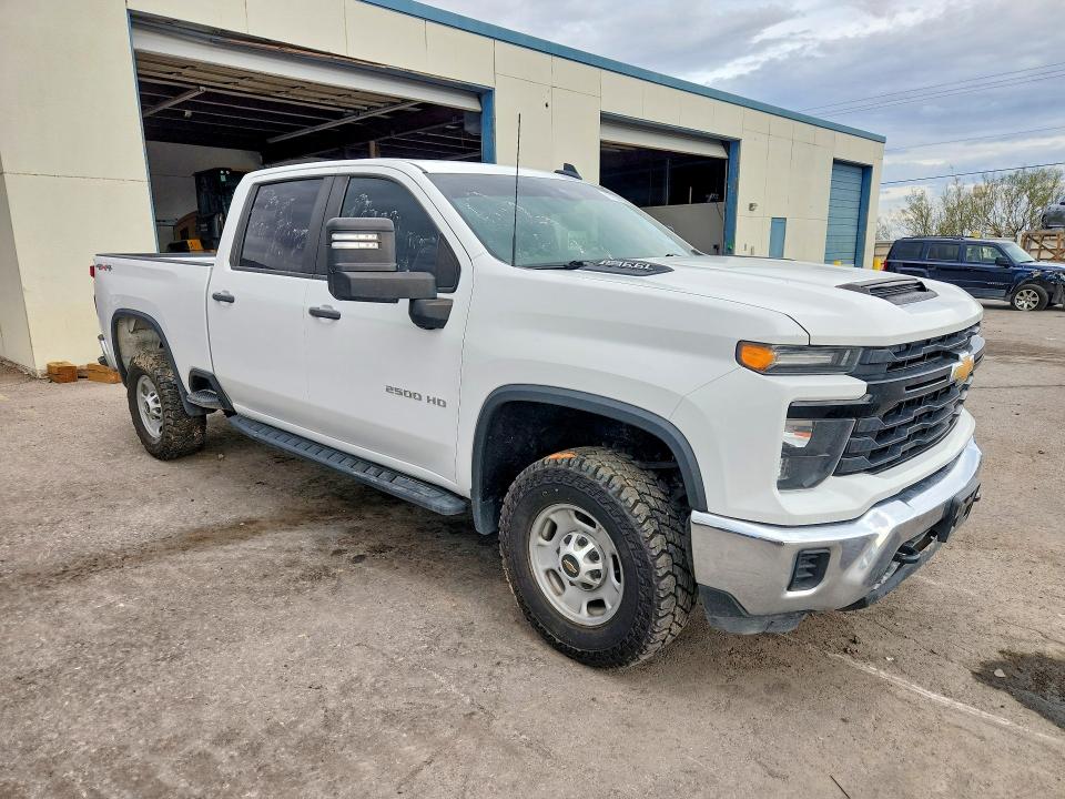 Zdjęcie 4 z aukcji – 2024 CHEVROLET SILVERADO z VIN 2GC1YLE71R1141763