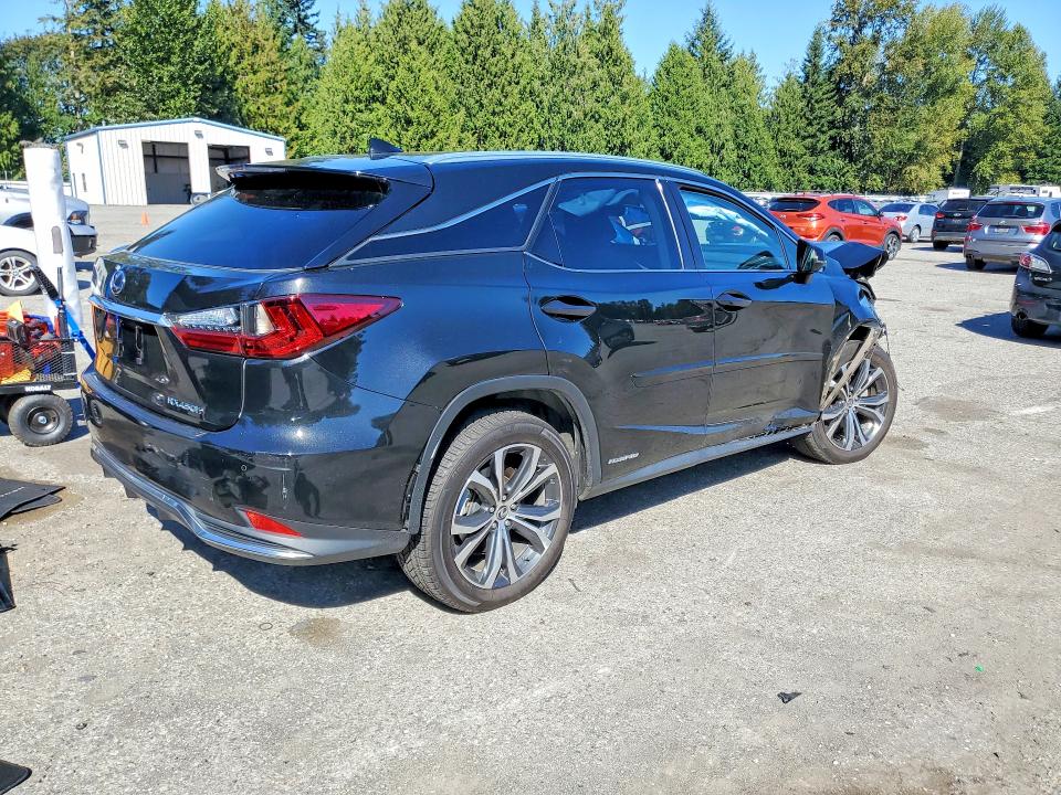 Фото 3 с аукциона – 2022 LEXUS RX с VIN 2T2HGMDA6NC089669