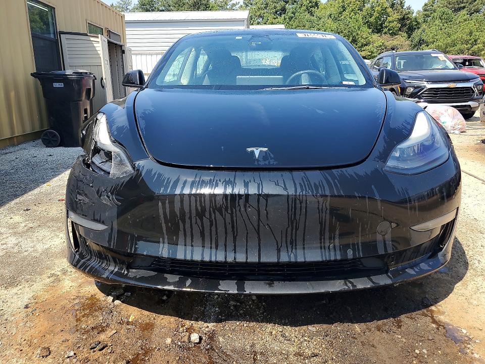 Photo 5 from auction – 2022 TESLA MODEL 3 with VIN 5YJ3E1EA3NF186230