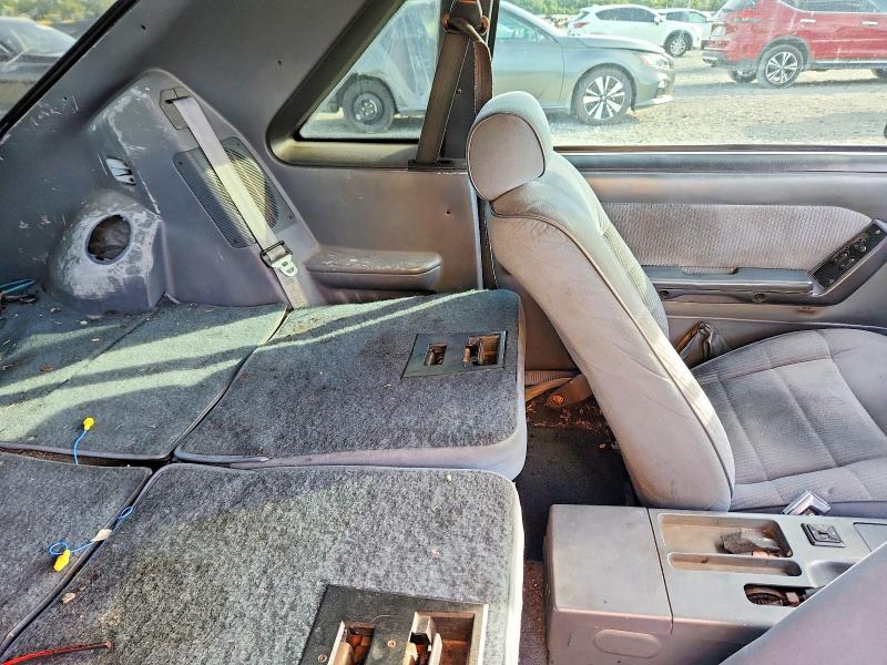 Photo 10 from auction – 1990 FORD MUSTANG with VIN 1FACP41A2LF157446