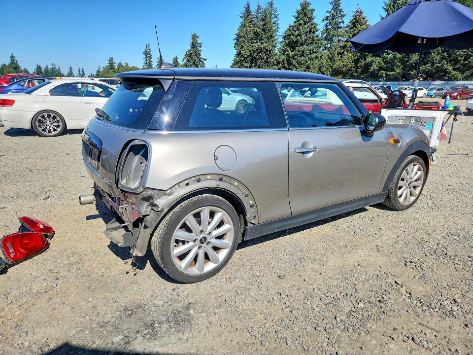 Фото 3 с аукциона – 2019 MINI COOPER с VIN WMWXP5C51K2L02058