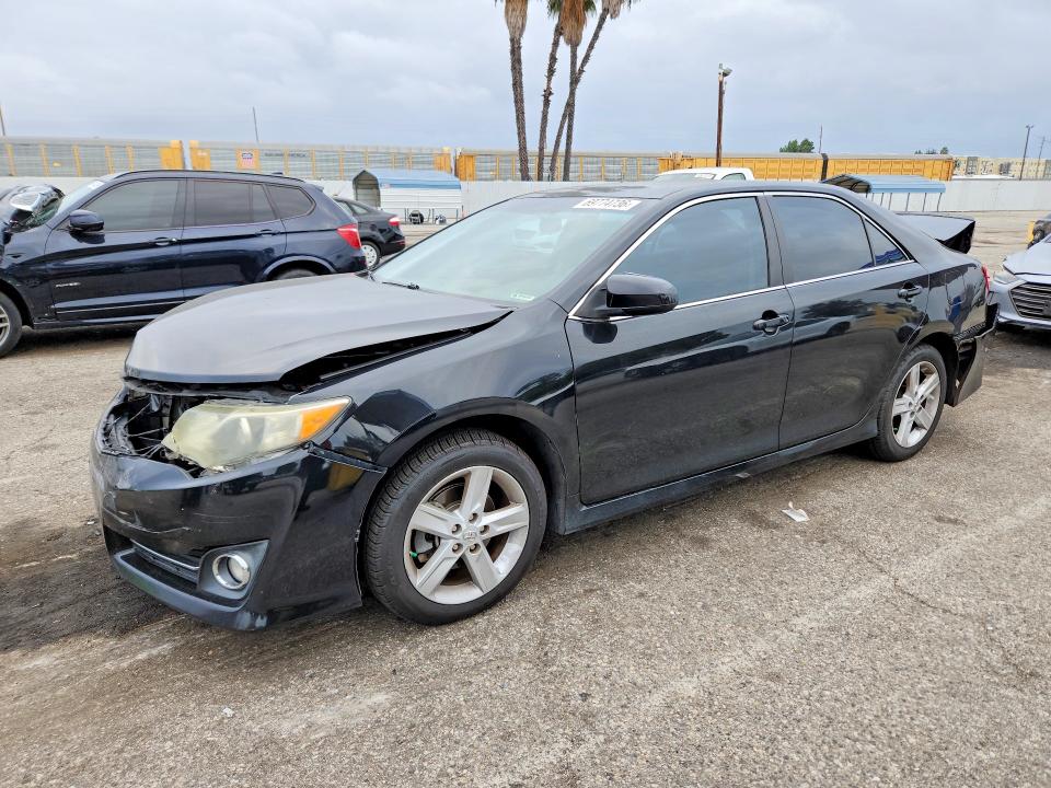 Photo 1 from auction – 2014 TOYOTA CAMRY with VIN 4T1BF1FK2EU458754