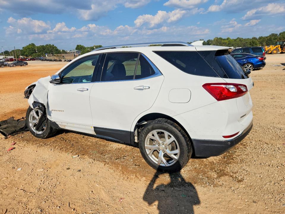 Photo 2 from auction – 2018 CHEVROLET EQUINOX with VIN 2GNAXMEV1J6188197