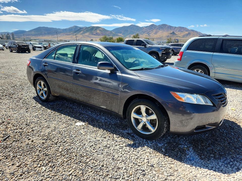 Photo 4 from auction – 2007 TOYOTA CAMRY with VIN 4T1BE46K87U550622