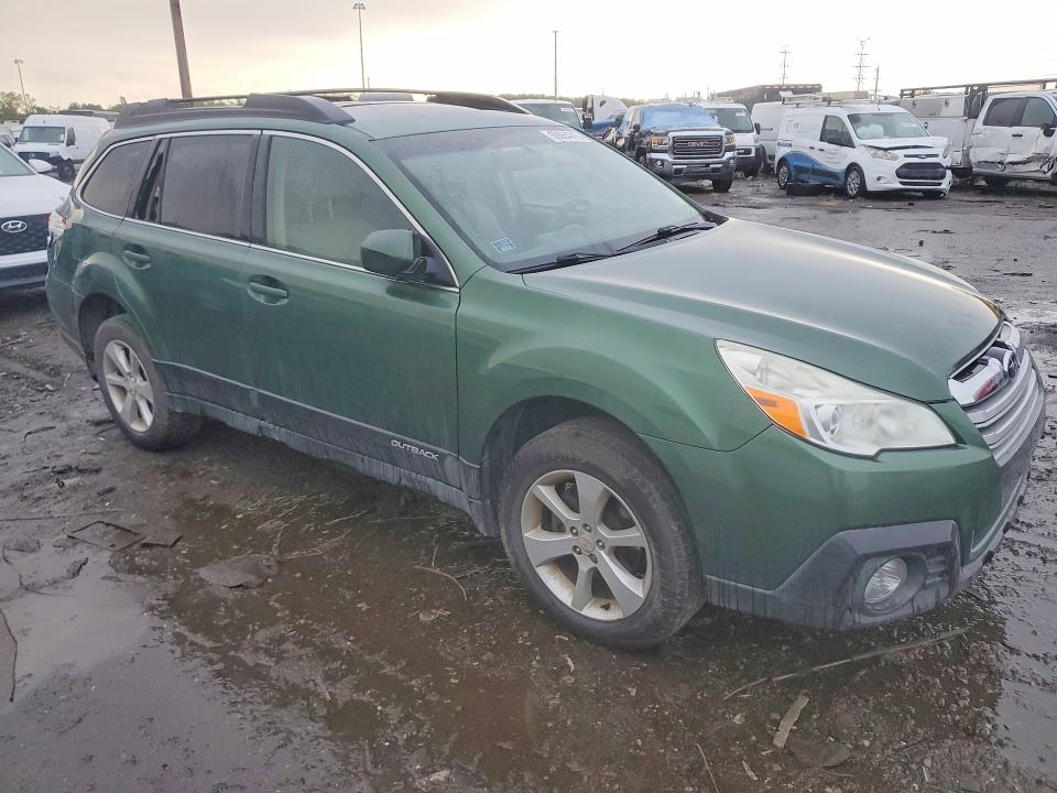 Zdjęcie 4 z aukcji – 2014 SUBARU OUTBACK z VIN 4S4BRBDC6E3231873