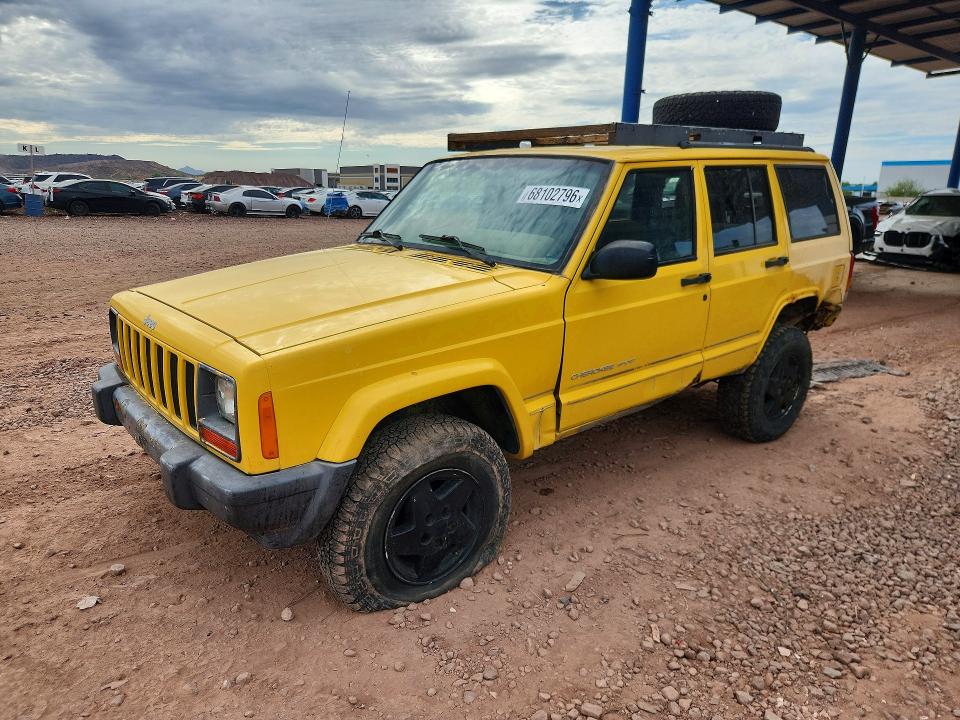 JEEP CHEROKEE 2001 with VIN 1J4FF48S91L584088 - Photo from auction