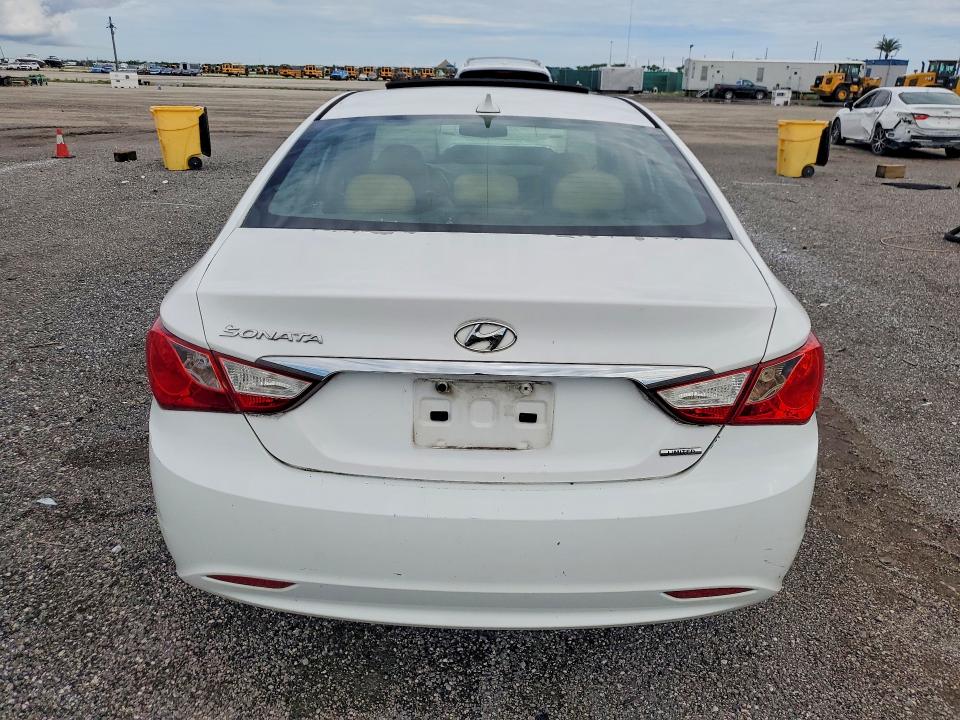 Снимка 6 от търг – 2013 HYUNDAI SONATA с VIN 5NPEC4AC0DH772181