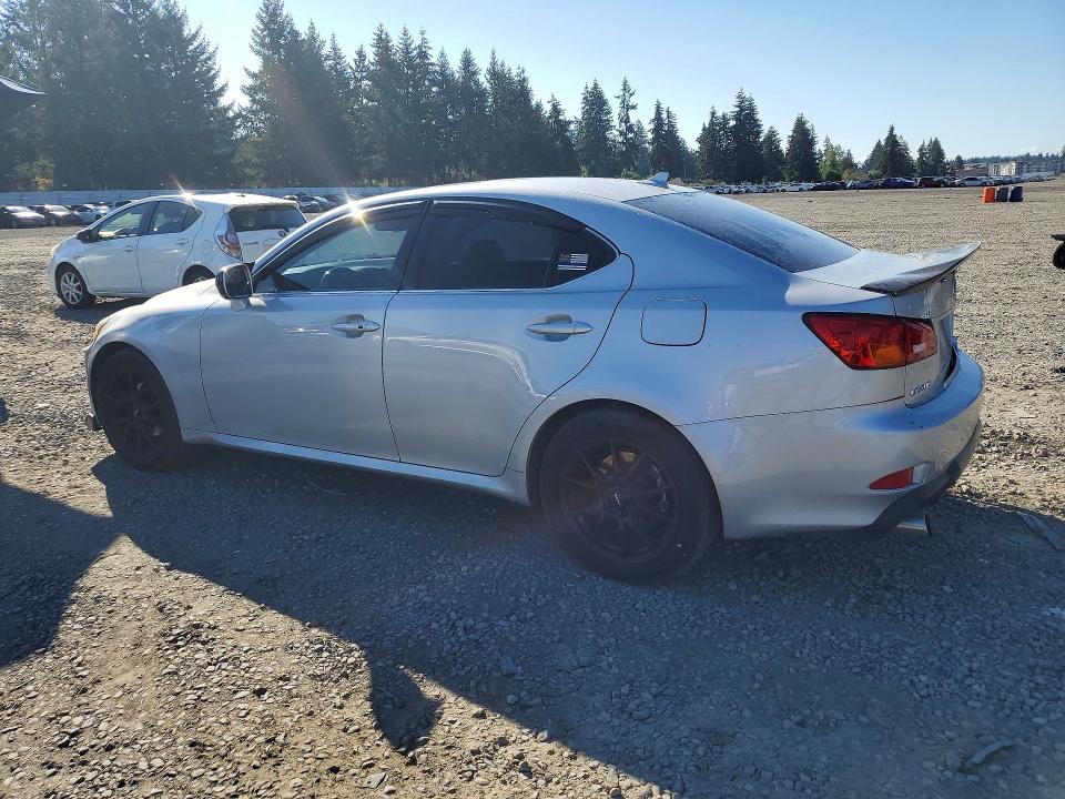 Photo 2 from auction – 2007 LEXUS IS with VIN JTHCK262472015125