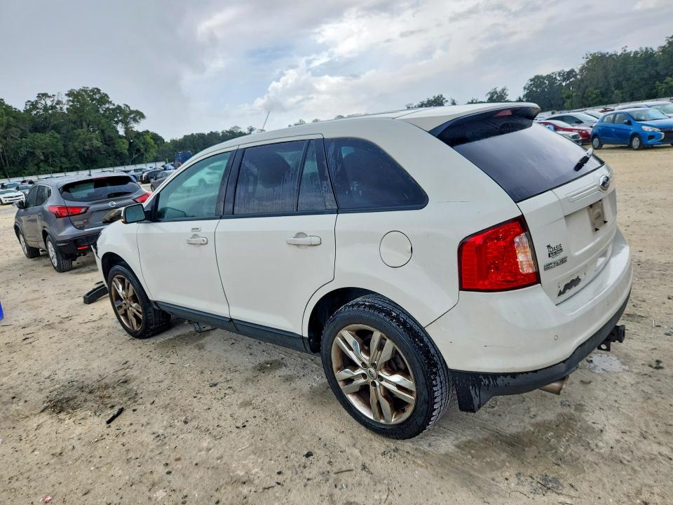 Foto 2 de la subasta – 2012 FORD EDGE con VIN 2FMDK3JC7CBA62001
