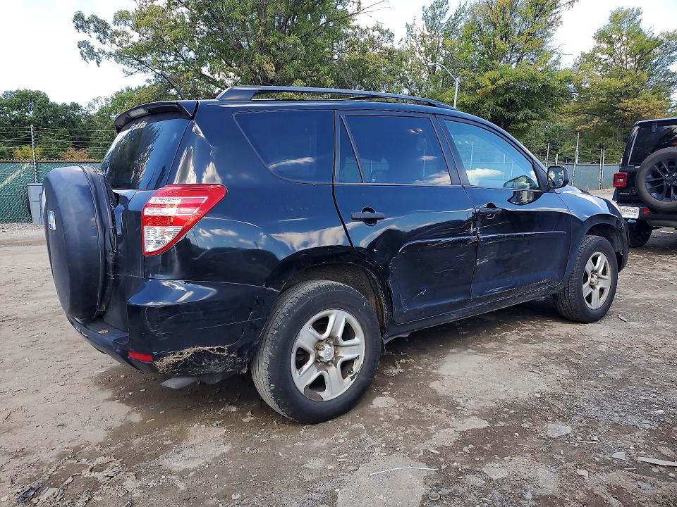 Photo 3 from auction – 2010 TOYOTA RAV4 with VIN 2T3ZF4DV3AW046874