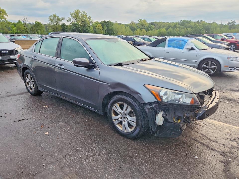 Photo 4 from auction – 2011 HONDA ACCORD with VIN 1HGCP2F42BA012048