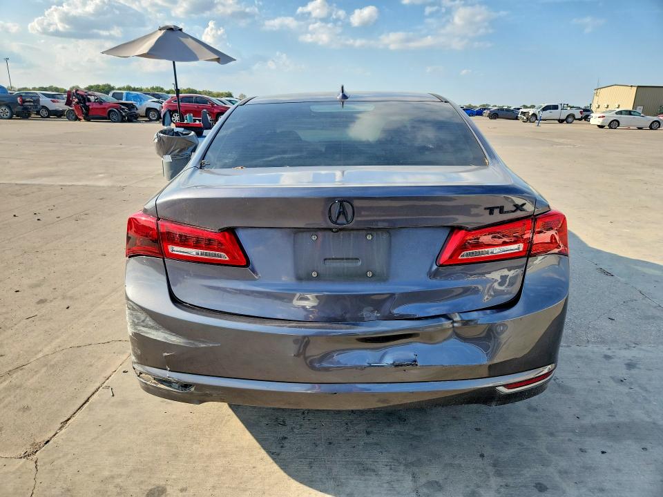Photo 6 from auction – 2018 ACURA TLX with VIN 19UUB1F36JA001752