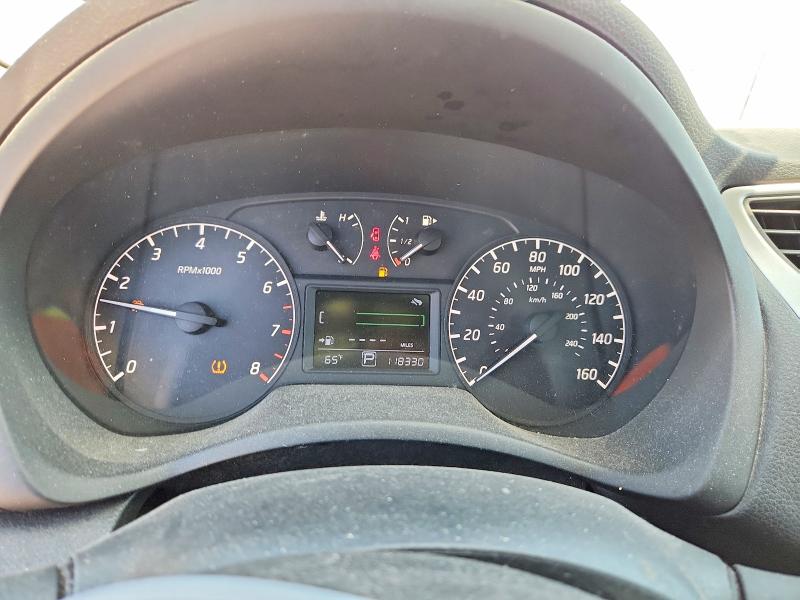 Photo 9 from auction – 2015 NISSAN SENTRA with VIN 3N1AB7AP1FY345588