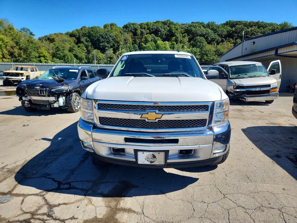Снимка 5 от търг – 2012 CHEVROLET SILVERADO с VIN 3GCPCSE01CG164450