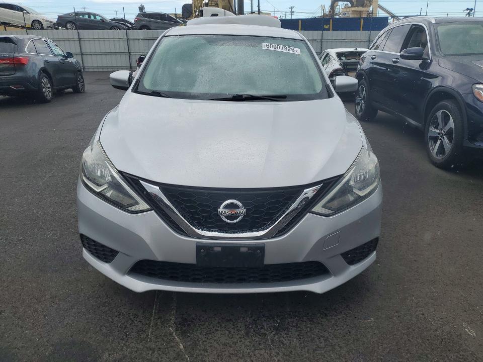 Photo 5 from auction – 2017 NISSAN SENTRA with VIN 3N1AB7AP1HY401287