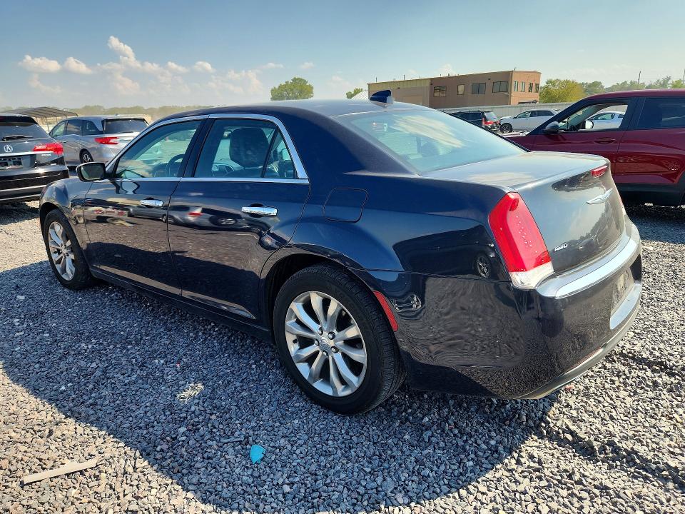 Zdjęcie 2 z aukcji – 2018 CHRYSLER 300 z VIN 2C3CCAKG4JH160503