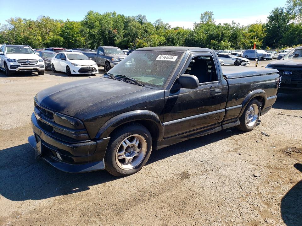 CHEVROLET S TRUCK 1999 с VIN 1GCCS1442X8199199 - Снимка от търг