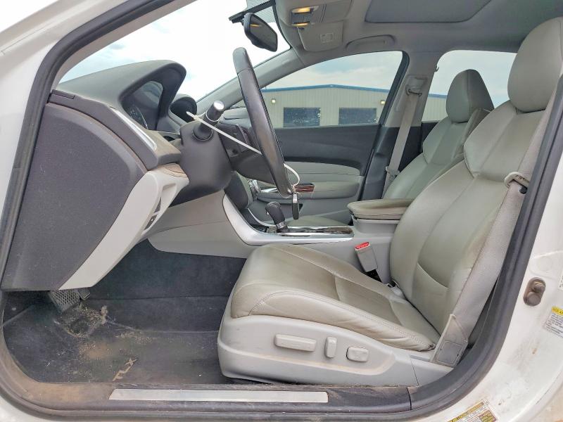Photo 7 from auction – 2015 ACURA TLX with VIN 19UUB1F37FA010046