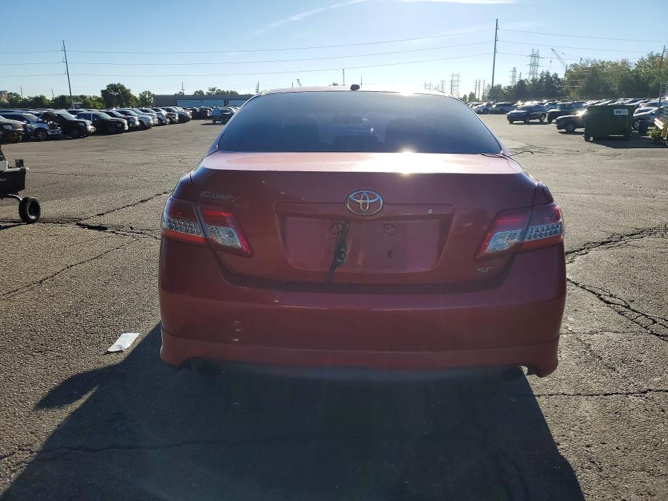Photo 6 from auction – 2011 TOYOTA CAMRY with VIN 4T1BF3EK4BU747935