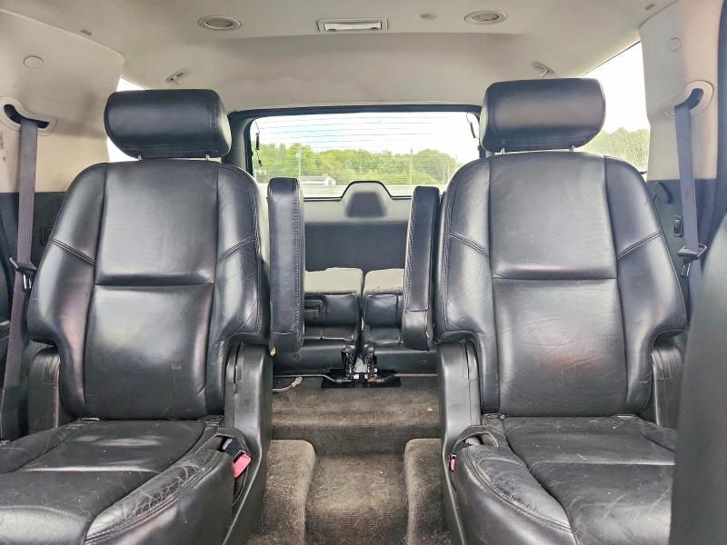Photo 10 from auction – 2008 CADILLAC ESCALADE with VIN 1GYFK63808R173141