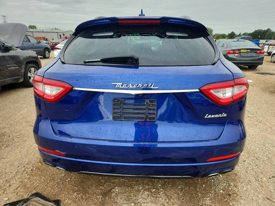 Zdjęcie 6 z aukcji – 2017 MASERATI LEVANTE z VIN ZN661XUS8HX245626