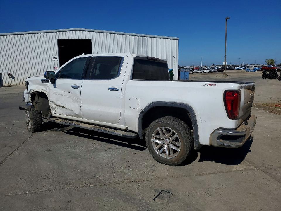 صورة رقم 2 من المزاد - 2021 GMC SIERRA مع VIN 3GTU9DED1MG449957