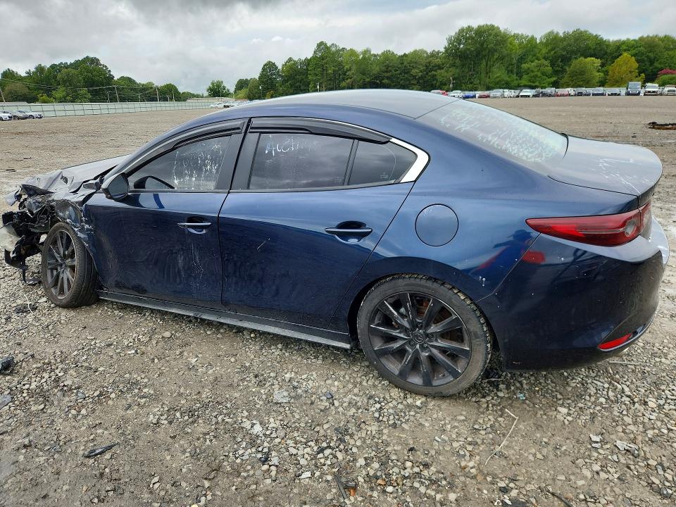 Photo 2 from auction – 2020 MAZDA 3 with VIN 3MZBPACL8LM135242