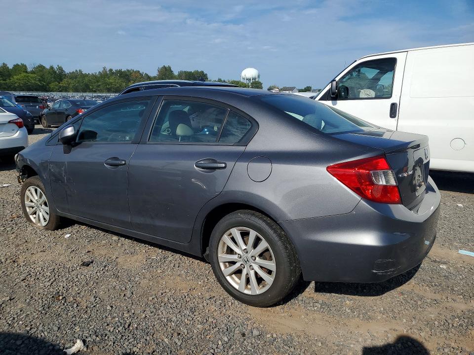 Снимка 2 от търг – 2012 HONDA CIVIC с VIN 2HGFB2F91CH513782