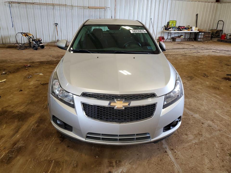 Photo 5 from auction – 2012 CHEVROLET CRUZE with VIN 1G1PF5SC8C7381702
