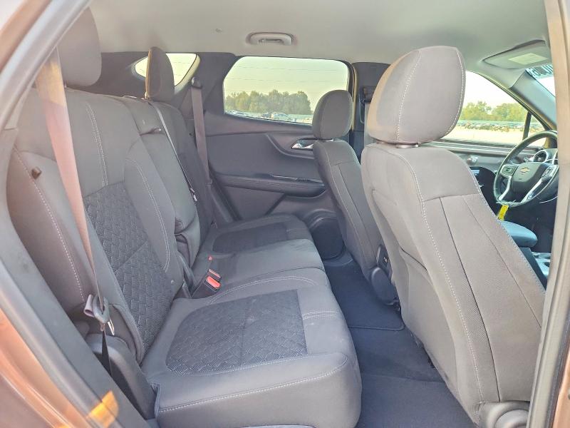 Photo 11 from auction – 2019 CHEVROLET BLAZER with VIN 3GNKBBRA7KS700305