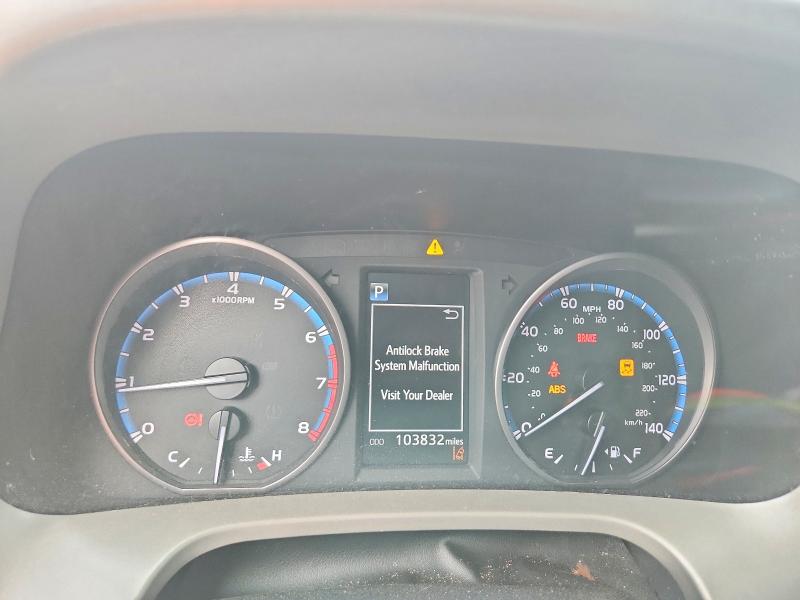 Photo 9 from auction – 2017 TOYOTA RAV4 with VIN 2T3WFREV9HW338876