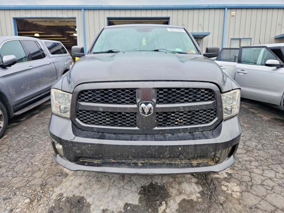 Photo 5 from auction – 2014 RAM 1500 with VIN 1C6RR6KT3ES390408