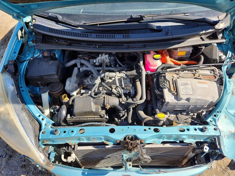 Photo 11 from auction – 2013 TOYOTA PRIUS C with VIN JTDKDTB32C1014227