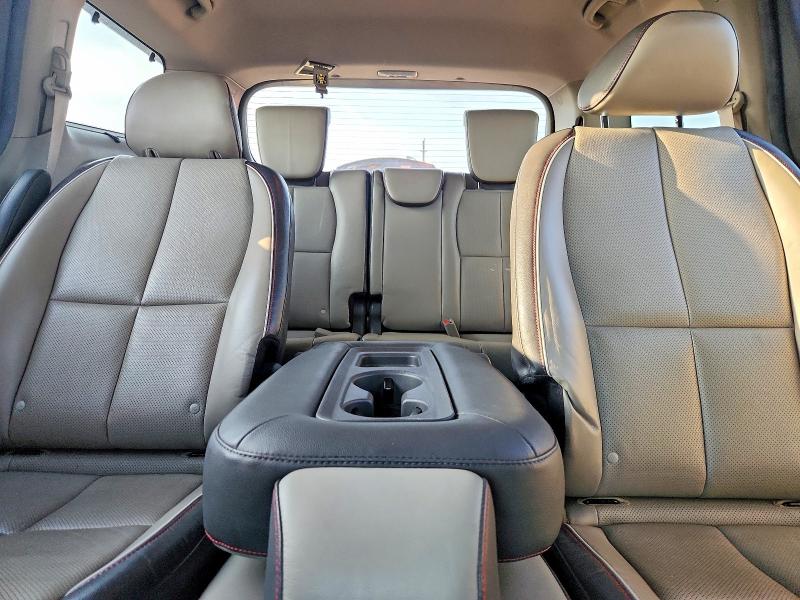 Zdjęcie 10 z aukcji – 2017 KIA SEDONA z VIN KNDMB5C14H6284397
