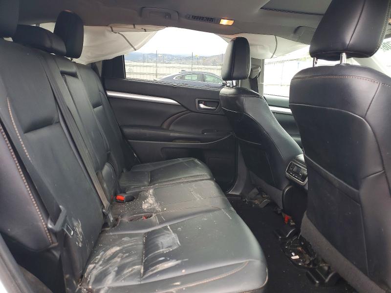 صورة رقم 11 من المزاد - 2019 TOYOTA HIGHLANDER مع VIN 5TDJZRFH7KS725655