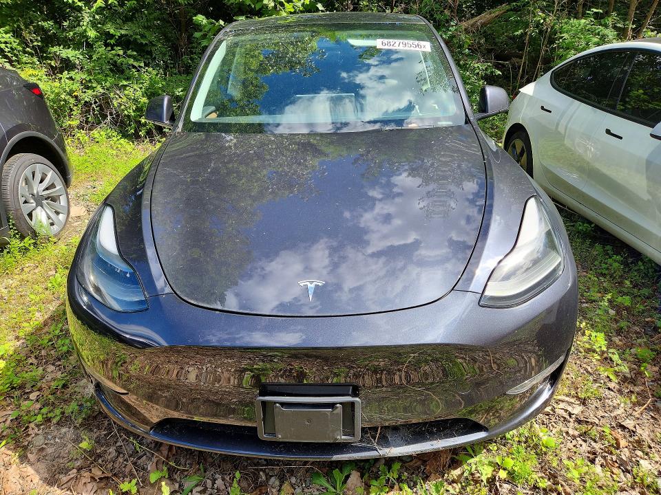 Photo 5 from auction – 2024 TESLA MODEL Y with VIN 7SAYGDEE7RA282193