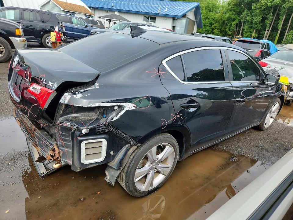 Photo 3 from auction – 2014 ACURA ILX with VIN 19VDE1F30EE010593