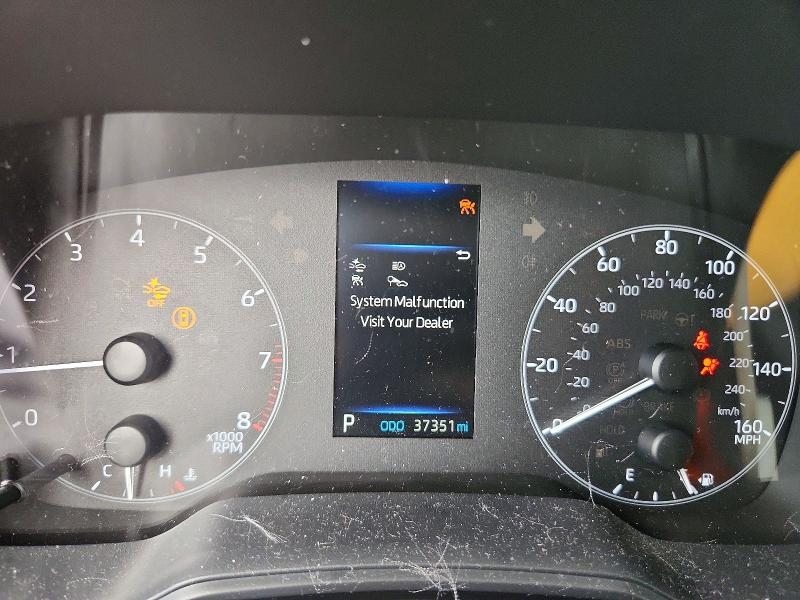 Photo 9 from auction – 2023 TOYOTA COROLLA with VIN JTDB4MEE4PJ005506