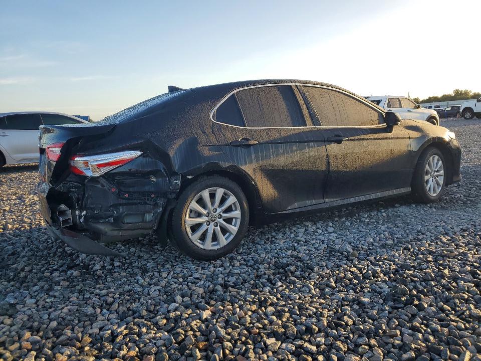 Снимка 3 от търг – 2020 TOYOTA CAMRY с VIN 4T1C11AK9LU374907