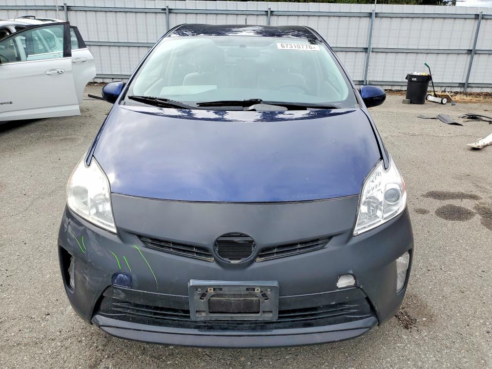 Photo 5 from auction – 2014 TOYOTA PRIUS with VIN JTDKN3DU1E0381809