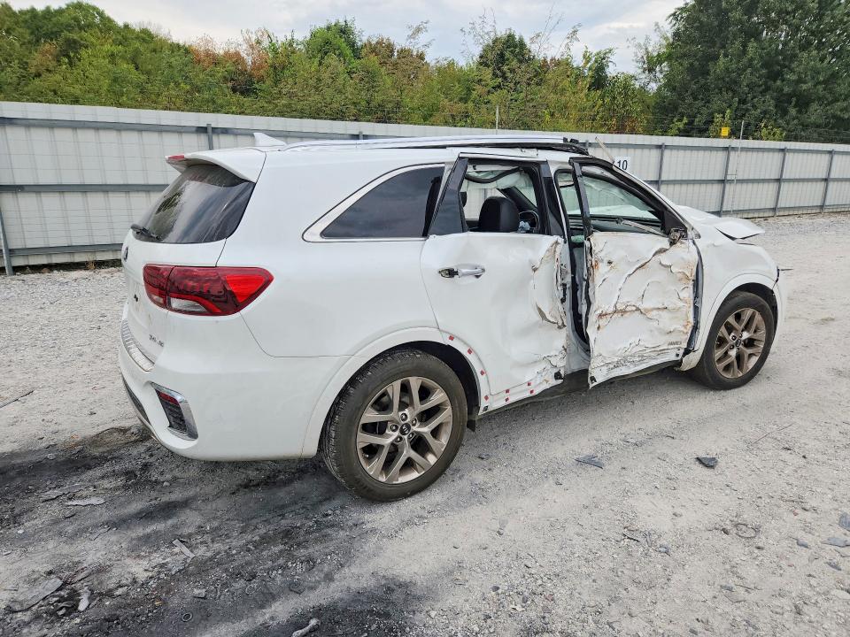 Photo 3 from auction – 2019 KIA SORENTO with VIN 5XYPKDA56KG509498