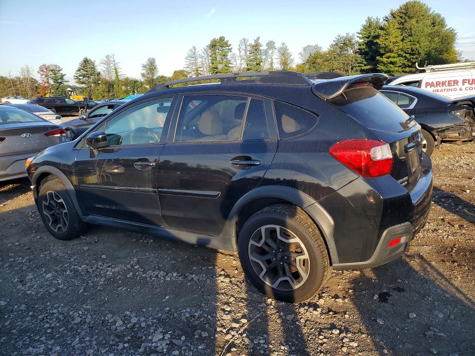 Photo 2 from auction – 2017 SUBARU CROSSTREK with VIN JF2GPABCXHH212118