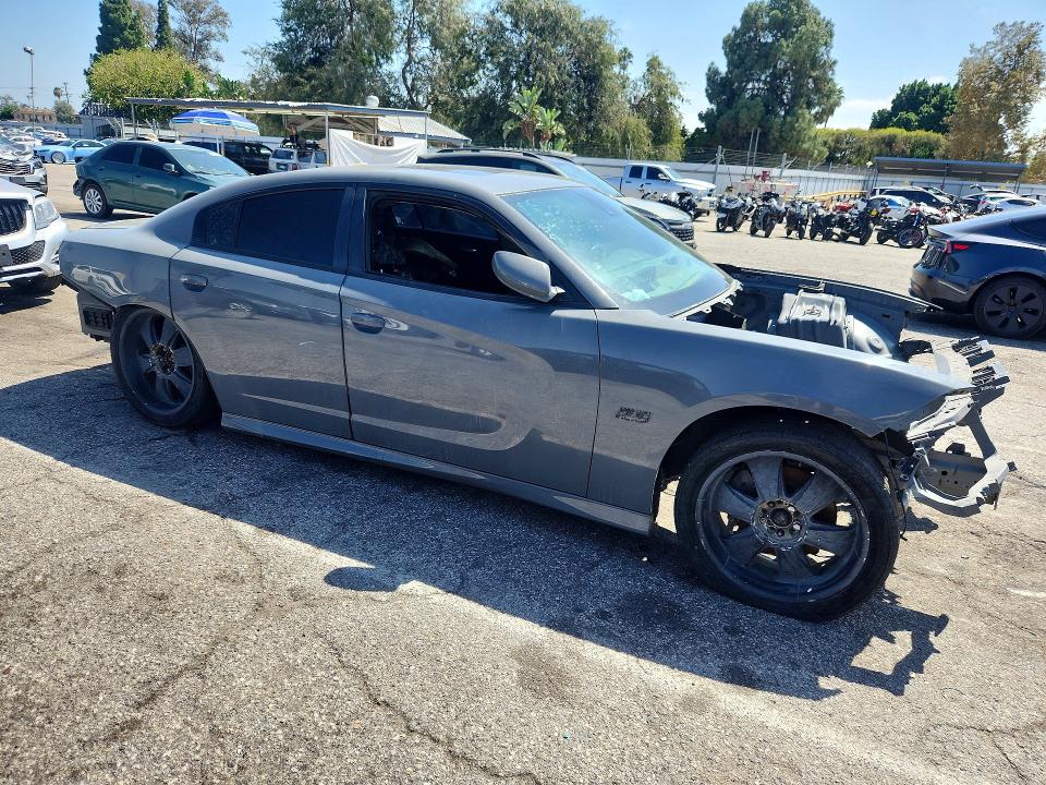 Photo 4 from auction – 2019 DODGE CHARGER with VIN 2C3CDXGJ6KH692373