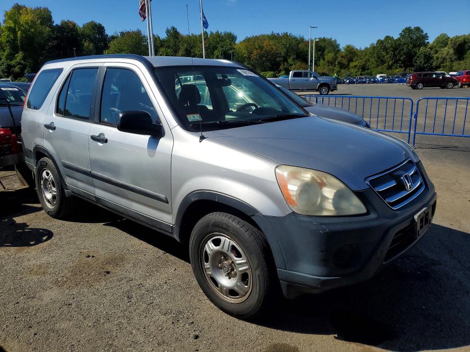 Photo 4 from auction – 2005 HONDA CR-V with VIN SHSRD78555U332571