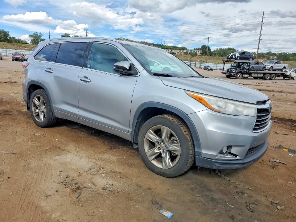 صورة رقم 4 من المزاد - 2014 TOYOTA HIGHLANDER مع VIN 5TDDKRFH9ES059274