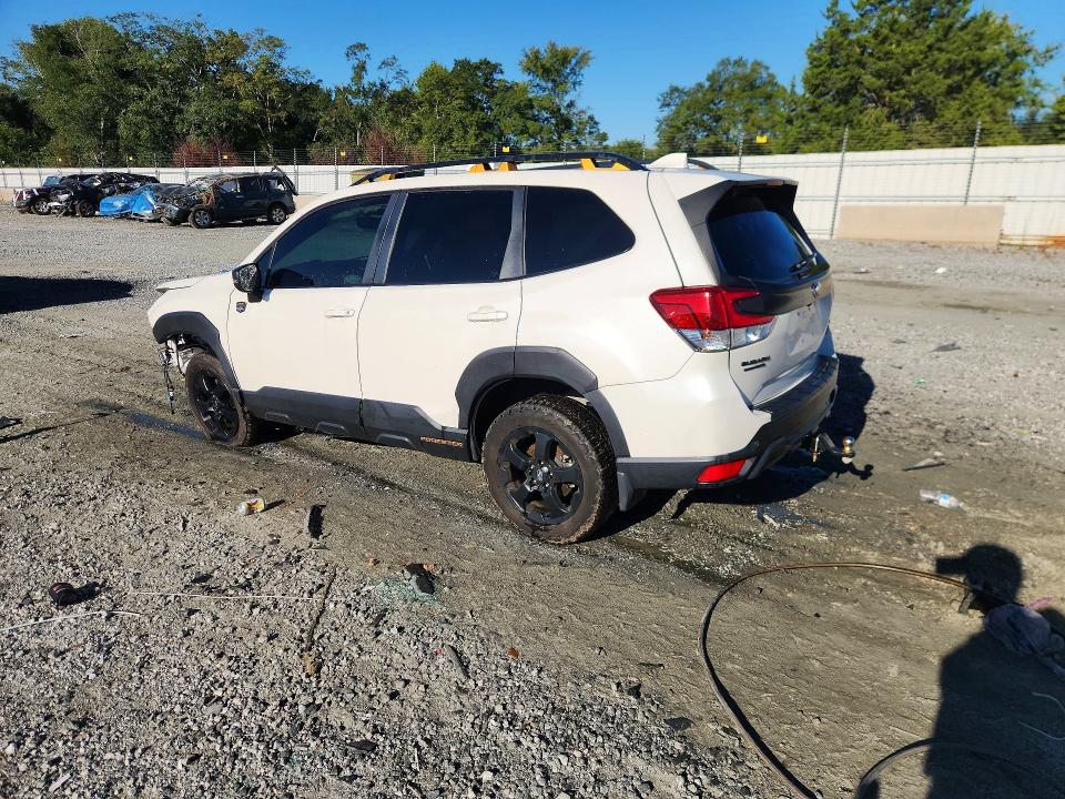 صورة رقم 2 من المزاد - 2022 SUBARU FORESTER مع VIN JF2SKAMC6NH409756