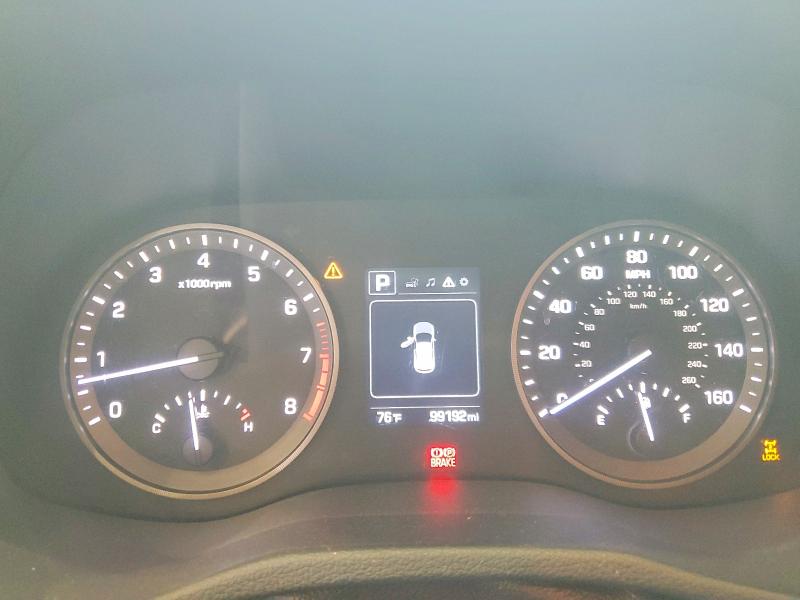Photo 9 from auction – 2017 HYUNDAI TUCSON with VIN KM8J3CA42HU503141