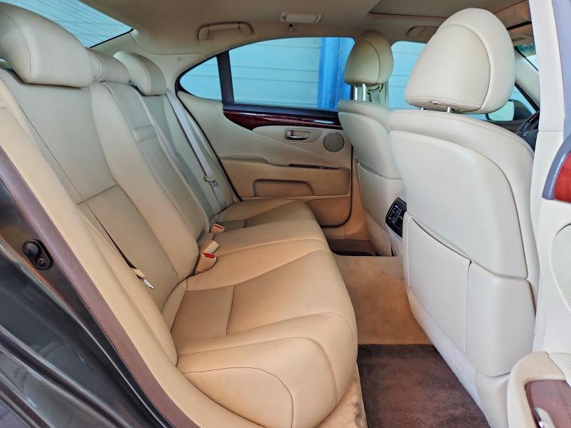 Photo 10 from auction – 2007 LEXUS LS with VIN JTHBL46F475004986