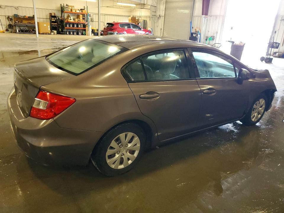 Photo 3 from auction – 2012 HONDA CIVIC with VIN 2HGFB2F58CH578559